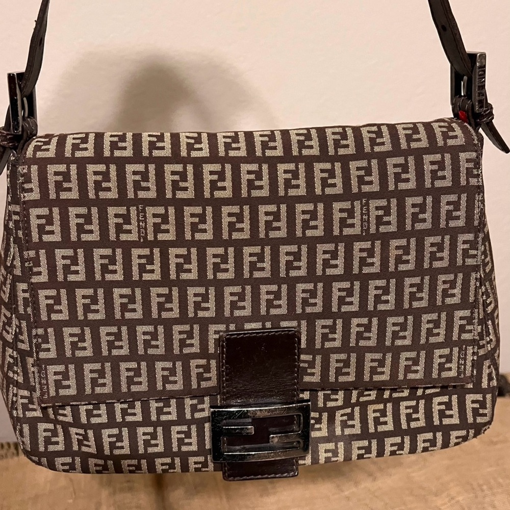 FENDI Mamma Zucca pattern Canvas Shoulder bag with dark brown leather trim